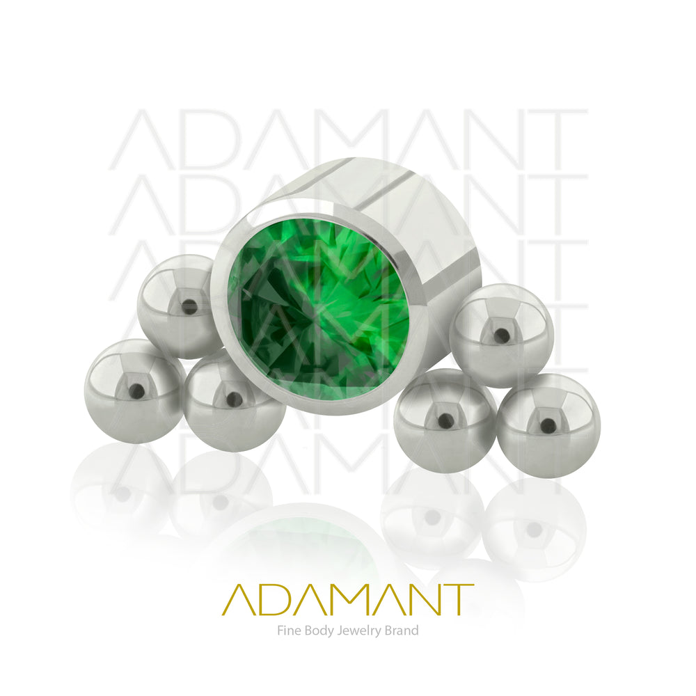 18g - 16g, Titanio Accesorio Rosca, 0.9mm Patrón de rosca, Side Doble TRI, Bezel Set, Cubic Zirconia.