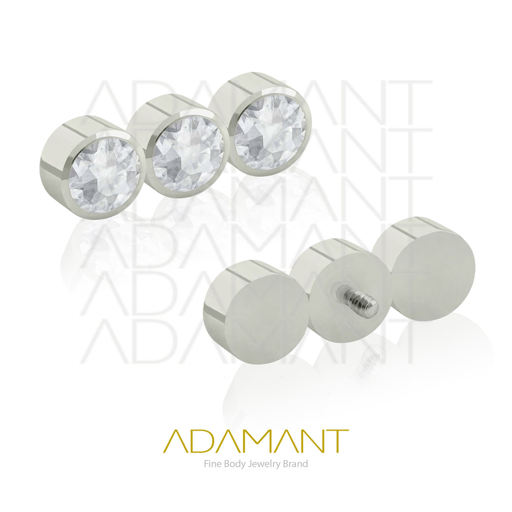 18g - 16g, Titanio Accesorio Rosca, 0.9mm Patrón de rosca, Triple Cluster, Bezel Set, Cubic Zirconia.